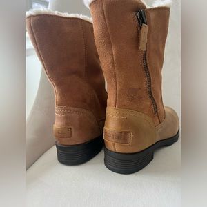 Sorel waterproof boots